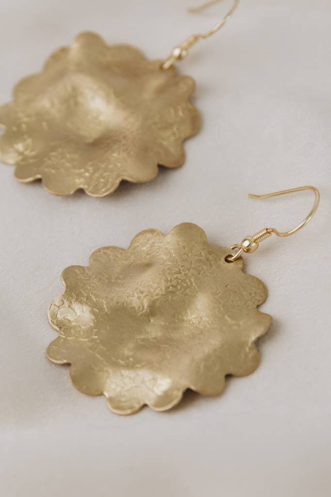 Eve Earrings - Gold