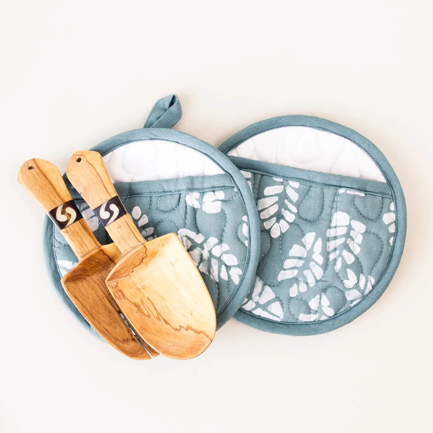 Pie Mitt and Spoon Set